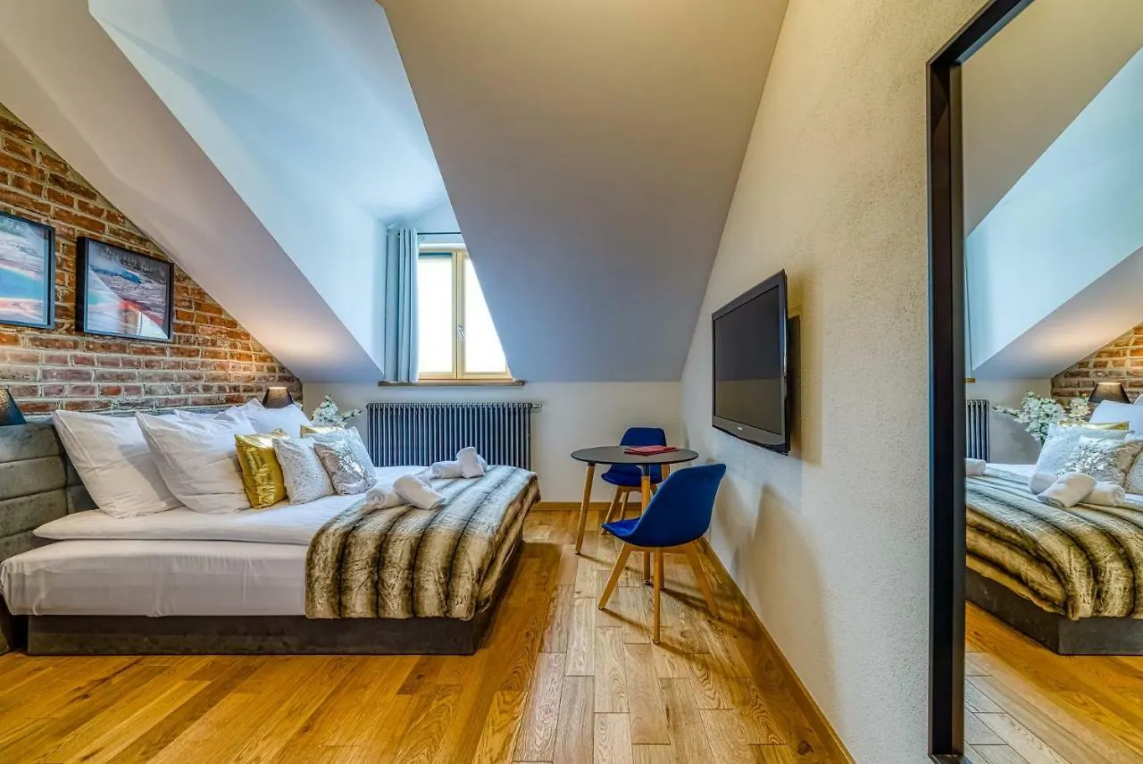 Aparthotel Delta Top Krakow